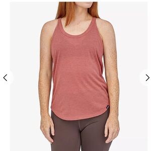 NWT Patagonia NWT Capilene Cool Trail Tank Classic in Rosehip. Size Medium $35
